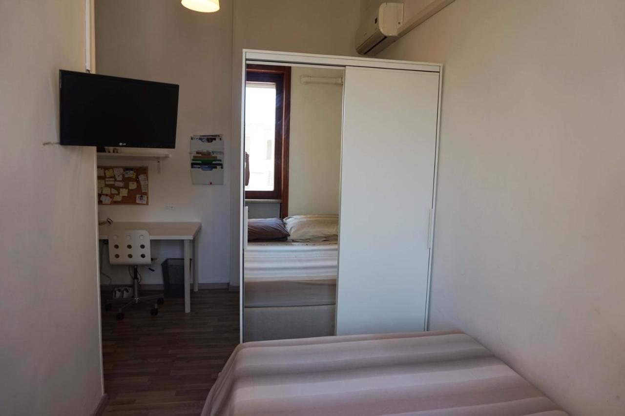 B&B Piazza 300Mila Lecce Exterior photo