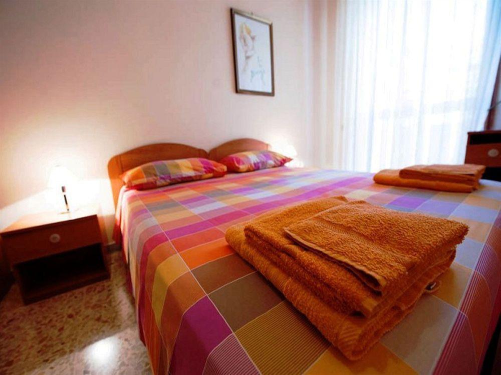 B&B Piazza 300Mila Lecce Exterior photo